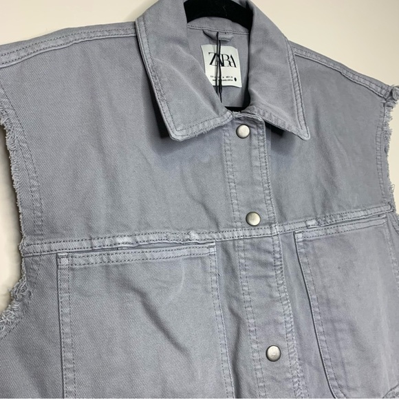 Zara Grey Womens Cropped Wash Denim Vest Size Medium - Picture 4 of 9
